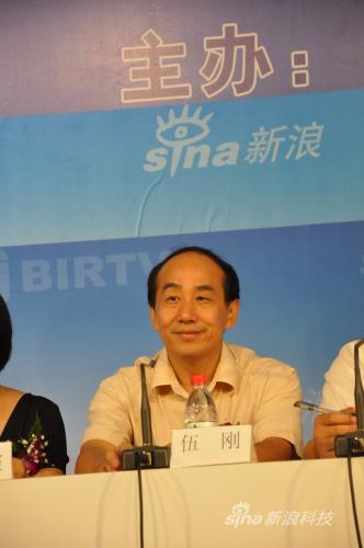 中国广播网副总裁伍 刚 中国广播网副总裁伍 刚